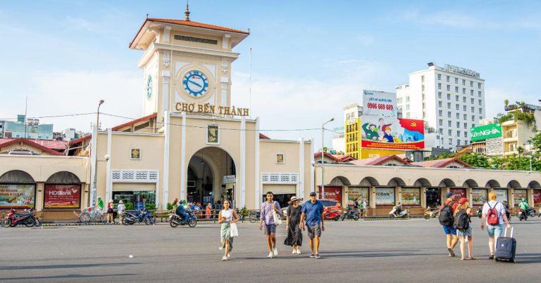 Cu Chi Tunnels & Saigon Highlights – Full-Day Tour